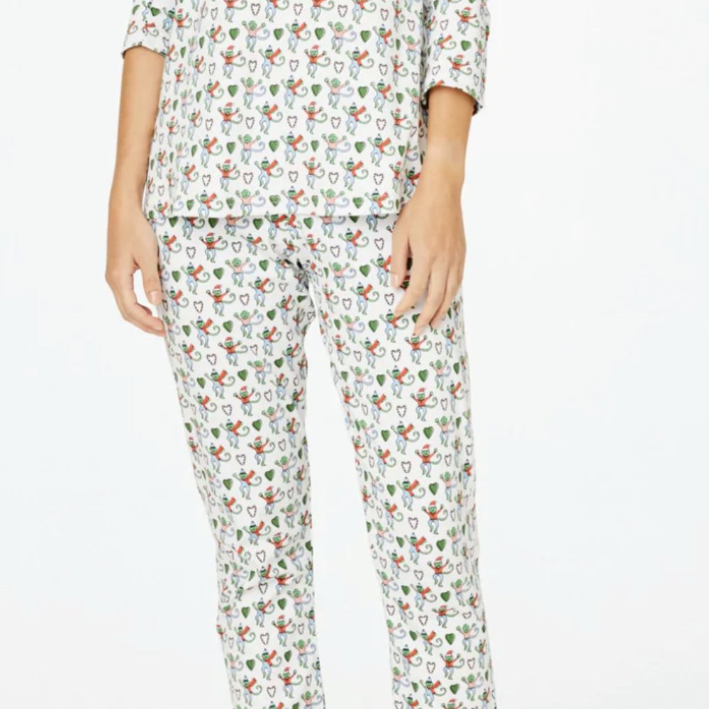 Roberta Roller Rabbit Merry Monkey